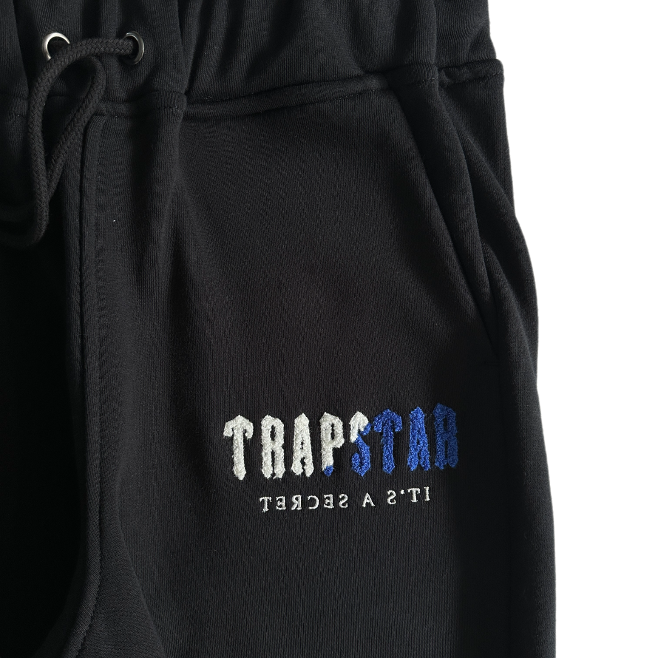 Trapstar Black Blue White Set